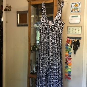 Covington 1x Maxi Dress Soft and Stretchy